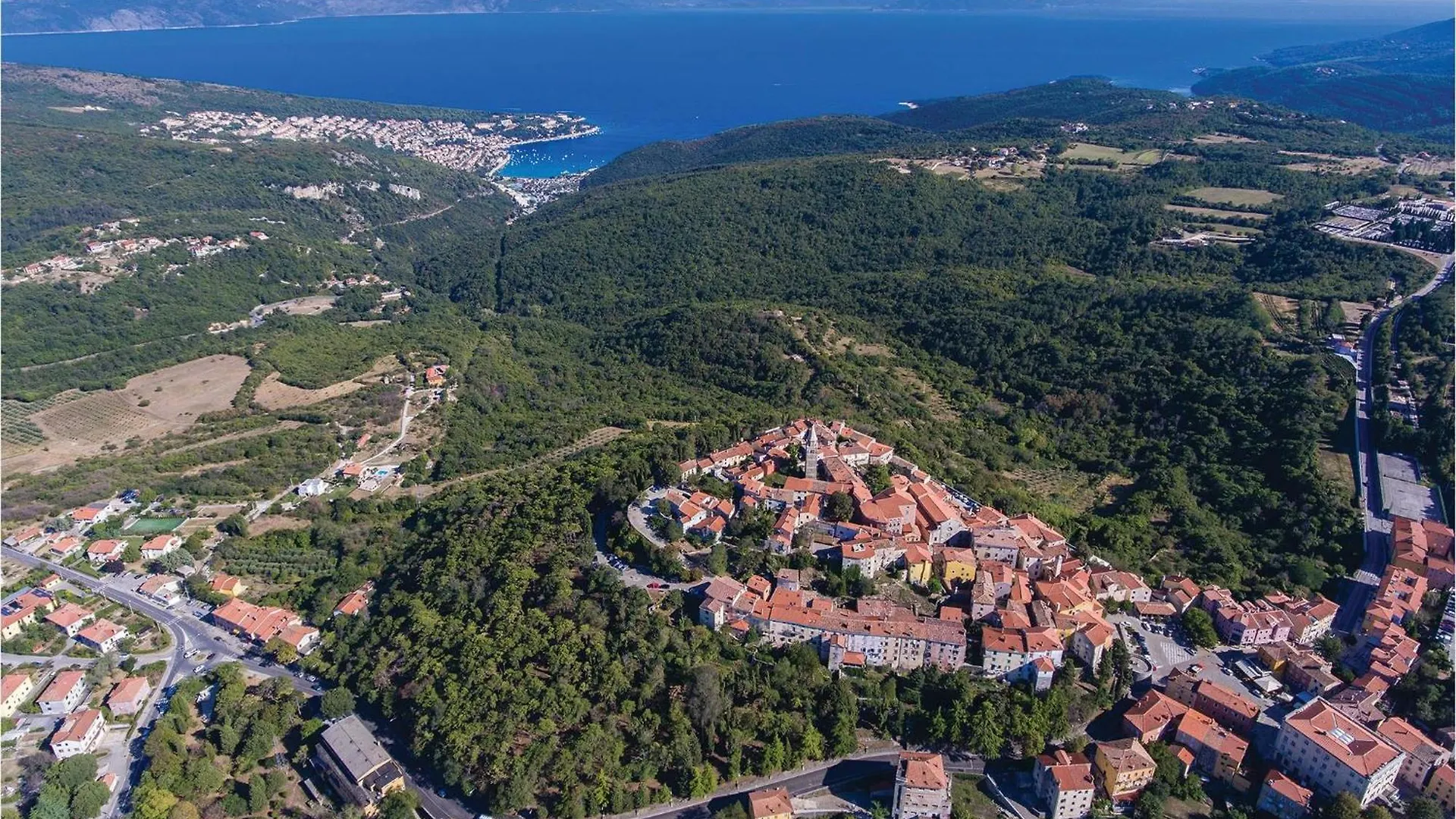 Gorgeous Home In Koromacno With House Sea View 0*,  Chorwacja