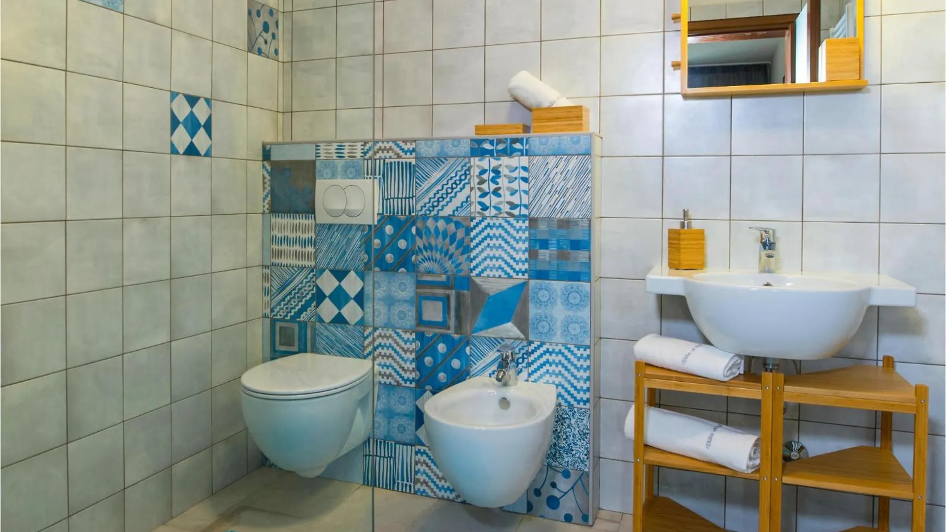 Gorgeous Home In Koromacno With House Sea View Dom wakacyjny